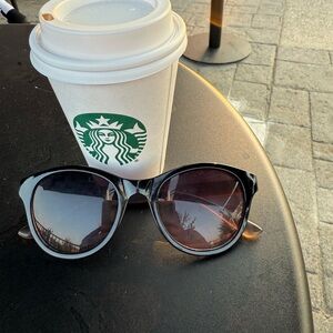 Kenneth Cole Reaction Black and Brown Sunglasses